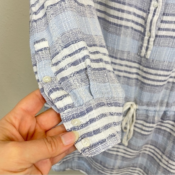 XIRENA Blue Striped Gauzy Long Sleeve Swim Cover Up Tunic‎ Size Small - Picture 5 of 10